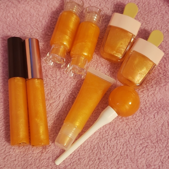 Lip gloss - Picture 4 of 5